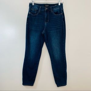 Judy Blue Womans Jeans Boyfriend Fit Size 5/27  Mid Rise Tapered Ankle Stretch